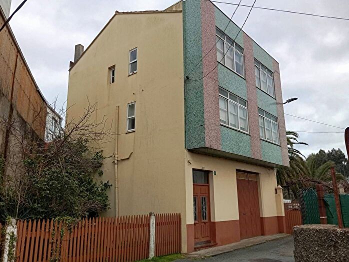Casa en venta de 4 habitaciones en Galicia, A Coruña