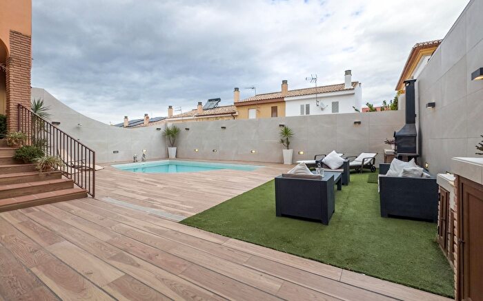 Casa de 4 habitaciones en venta en San Francisco Chorillo, Las Gabias