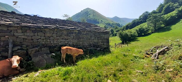 Casa en venta en Vega de Pas, Cantabria