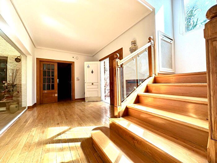 Comunidad de Madrid, Madrid: Casa en venta de 6 habitaciones