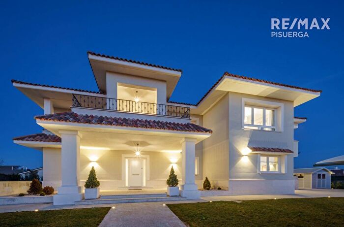Castilla y León, Valladolid: Casa en venta de 7 habitaciones