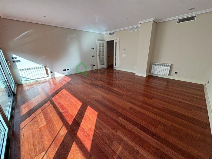 Piso en venta de 3 habitaciones, Pardaleras, Badajoz Capital