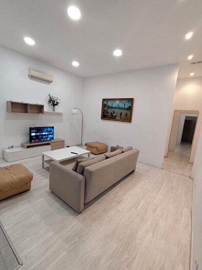 Piso en venta de 2 habitaciones en Tetuán, Cuatro Caminos Azca