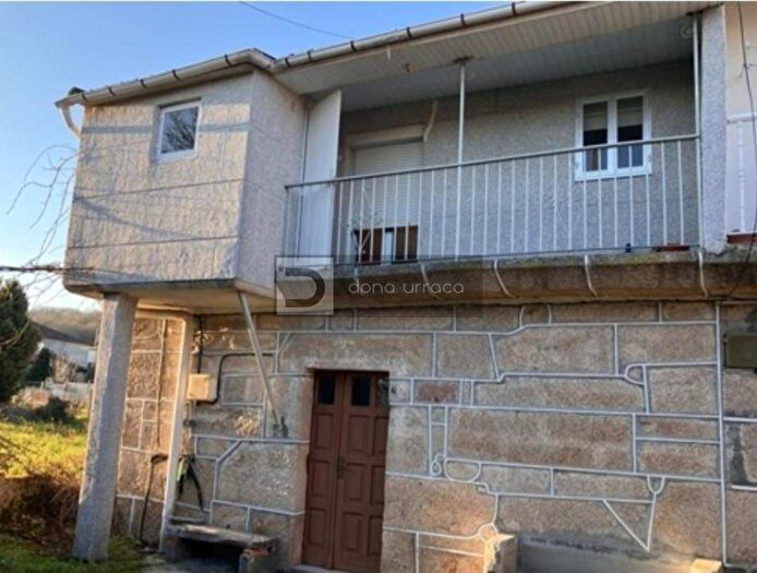 Casa en venta de 3 habitaciones, Galicia, Ourense
