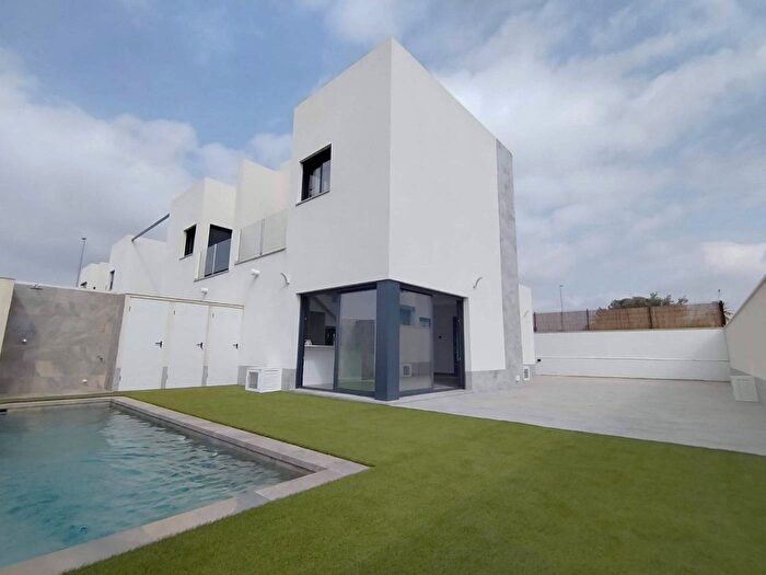 Casa en venta de 3 habitaciones: Comunitat Valenciana, Alicante