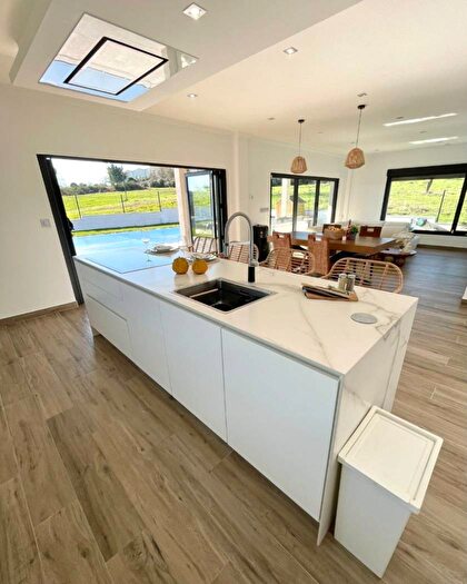 Galicia, Ourense: Casa en venta de 3 habitaciones