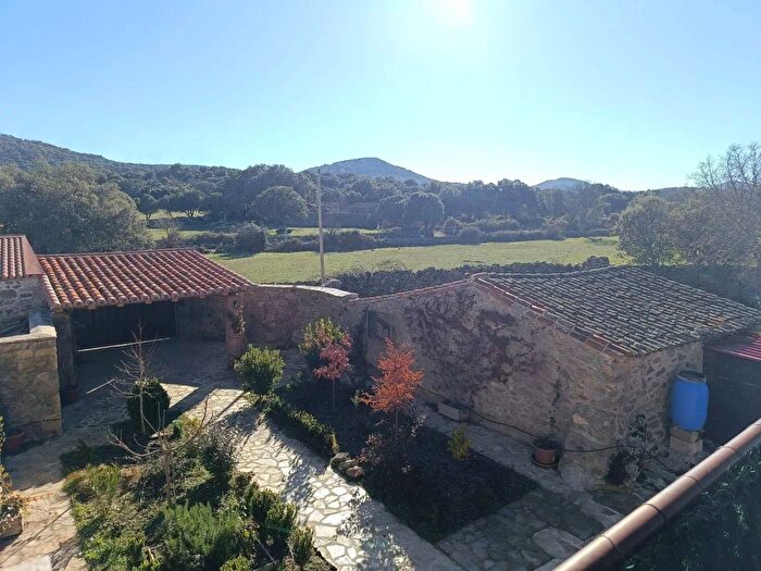 Castilla y León, Ávila: Casa en venta de 3 habitaciones