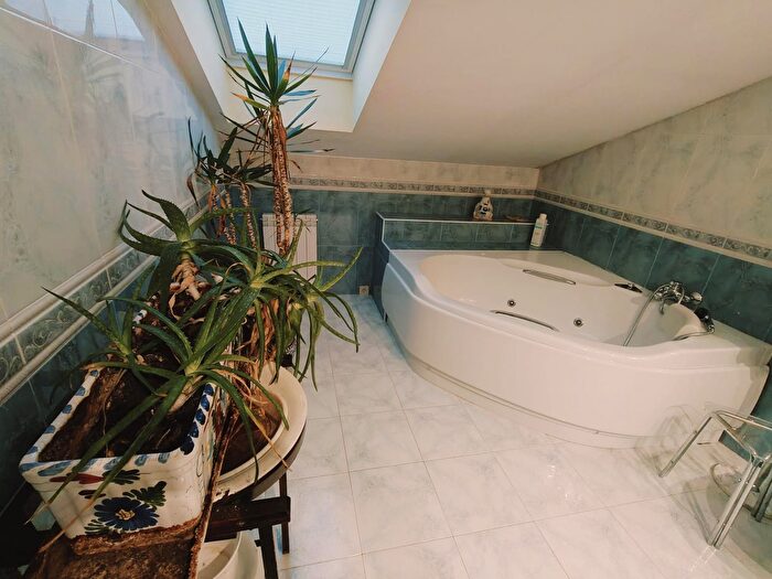 Casa de 3 habitaciones en venta en Alfoz de Quintanadueñas, Burgos