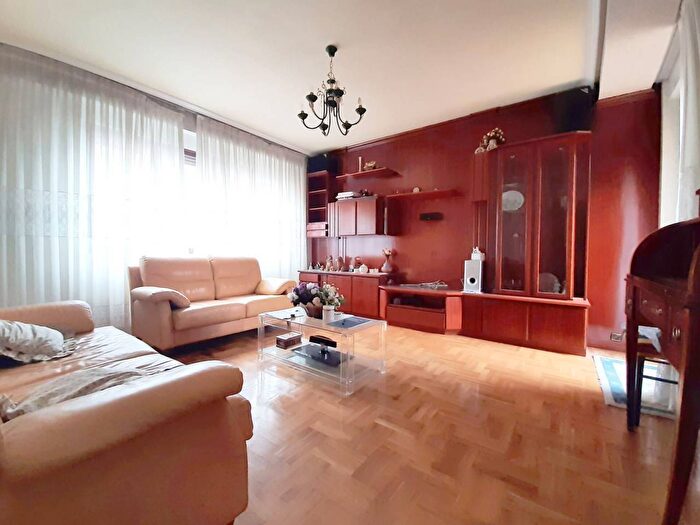 Casa en venta de 4 habitaciones: Castilla y León, Burgos