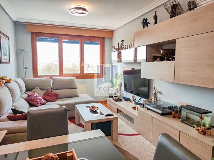 Casas en venta y pisos alquiler - 2
