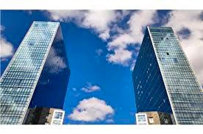 Piso en venta de 2 habitaciones: Abando Albia, Albia