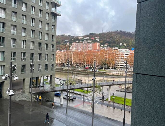 Piso en venta de 2 habitaciones en País Vasco, Vizcaya Bizkaia