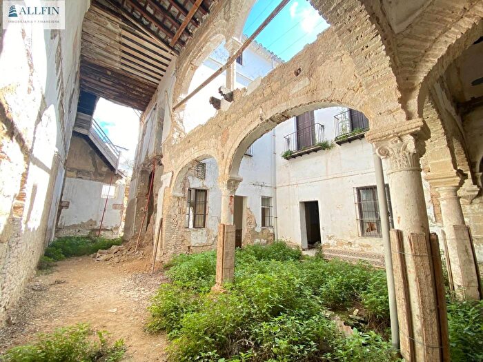 Andalucía, Cádiz: Casa en venta de 10 habitaciones