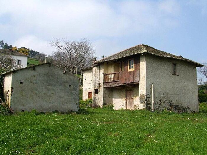 Casa en venta de 3 habitaciones en Principado de Asturias, Asturias