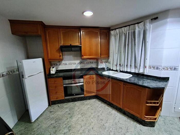Casas en venta y pisos alquiler - 2