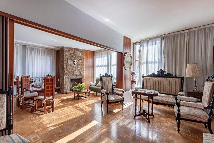 Piso de 6 habitaciones en venta en Centro, Centro Sagrario
