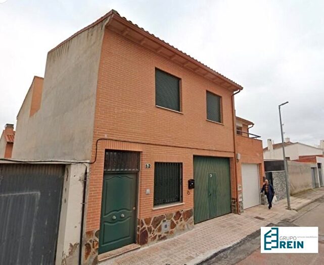 Añover de Tajo, Toledo: Casa en venta de 4 habitaciones