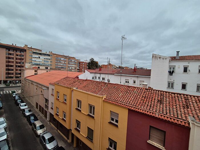 Campo de la Juventud, Palencia Capital: Piso en venta de 3 habitaciones