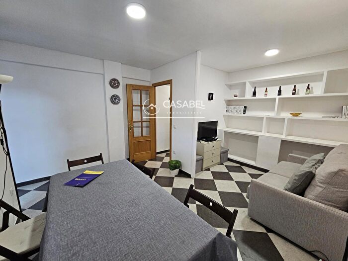 Piso de 3 habitaciones en venta en Sur, Sector Sur