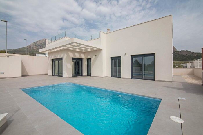 Casa en venta de 3 habitaciones en Comunitat Valenciana, Alicante