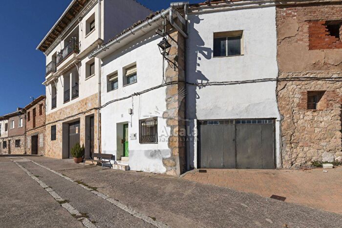 Casa en venta de 5 habitaciones: Castilla La Mancha, Guadalajara