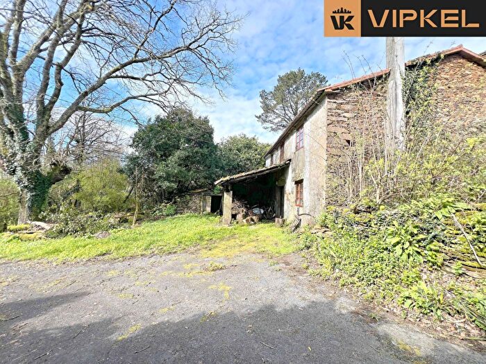 Casa de 4 habitaciones en venta en O Pino, Galicia