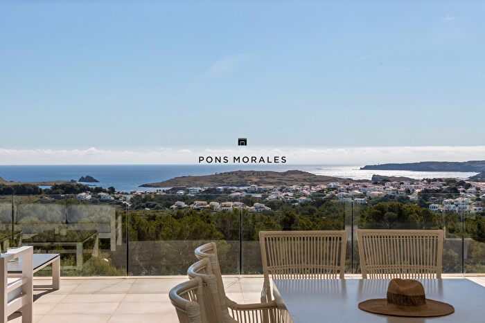 Casa en venta de 5 habitaciones en Coves Noves, Es Mercadal