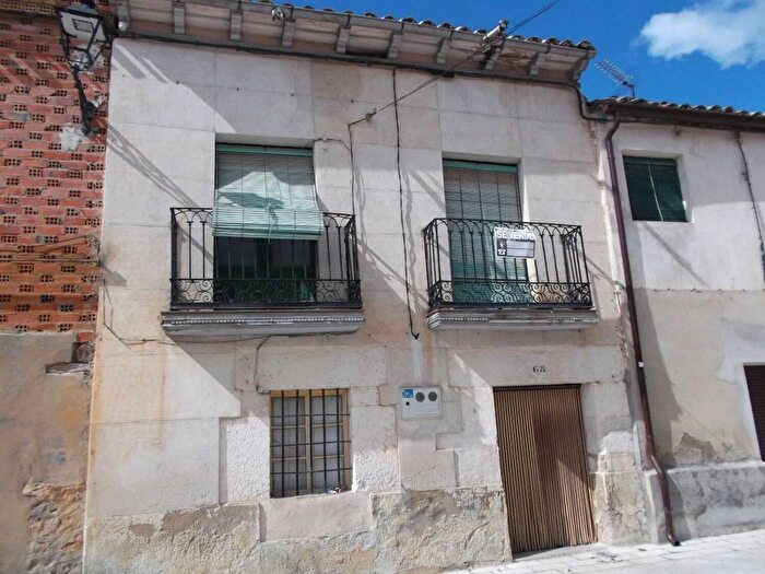 Casa de 4 habitaciones en venta en Castilla y León, Burgos