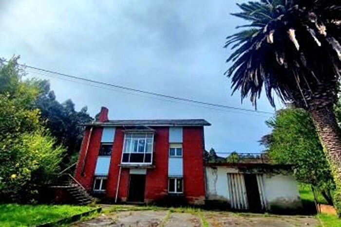 Casa en venta de 6 habitaciones, Valdés Luarca, Asturias