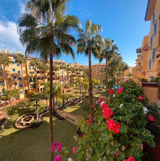 Piso en venta de 2 habitaciones: San Pedro de Alcántara, Nueva Alcántara