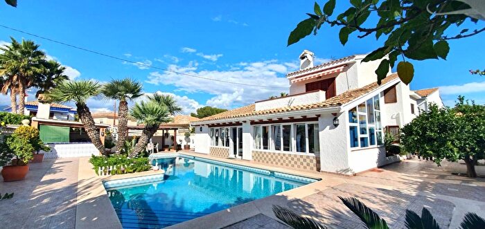 Casa en venta de 5 habitaciones, Comunitat Valenciana, Alicante