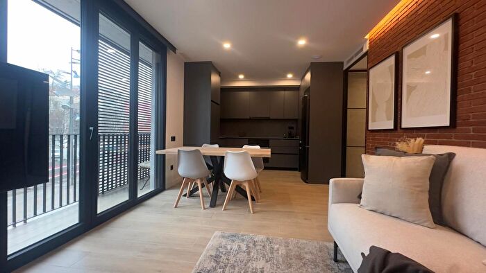 Piso en alquiler de 2 habitaciones: Sant Martí, La Vila Olímpica del Poblenou
