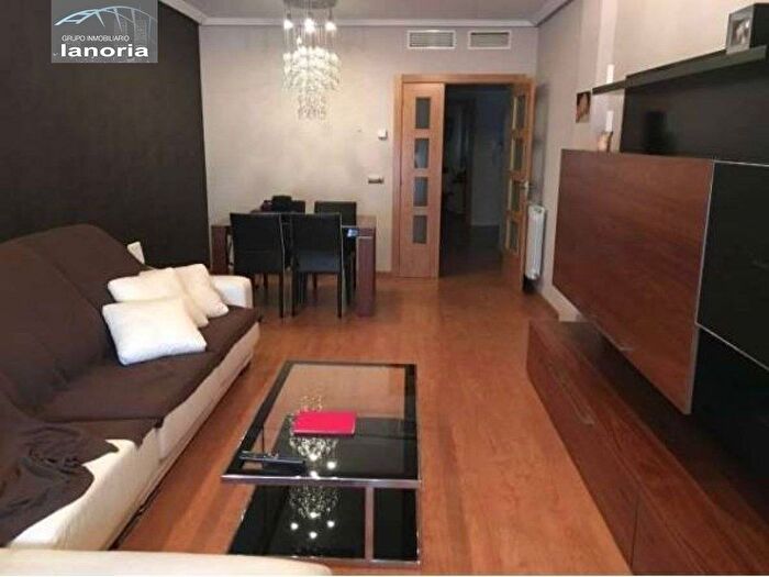 Piso de 3 habitaciones en venta en Castilla La Mancha, Albacete