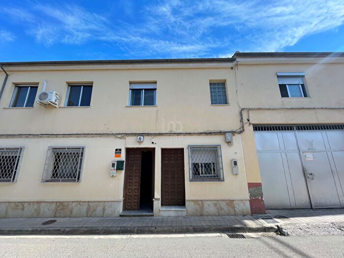 Casa en venta de 13 habitaciones, Santa Fe, Granada