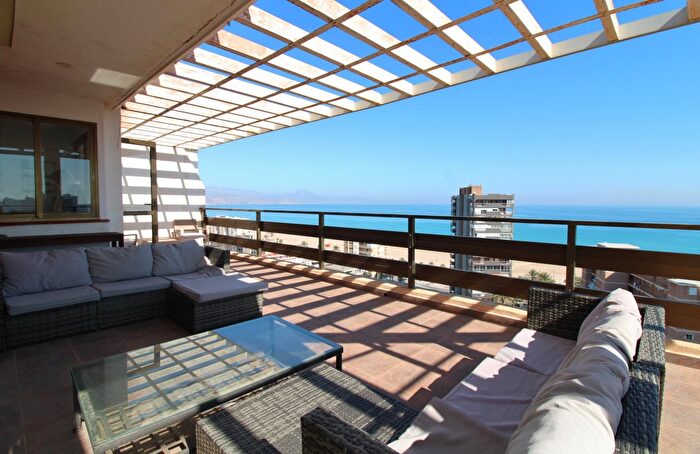 Piso en venta de 5 habitaciones en Playa de San Juan El Cabo de las Huertas, Playa de San Juan