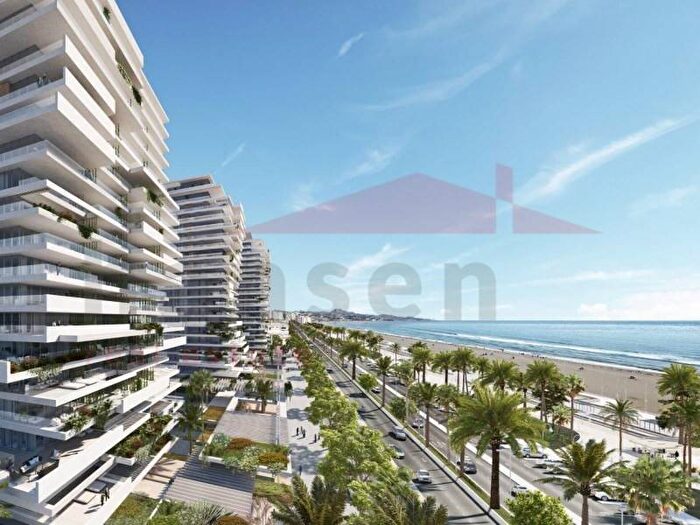 Piso de 3 habitaciones en venta en Andalucía, Málaga