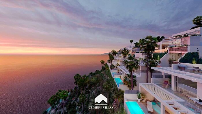 Andalucía, Granada: Casa en venta de 4 habitaciones