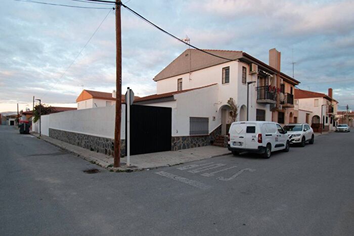 Andalucía, Granada: Casa en venta de 3 habitaciones