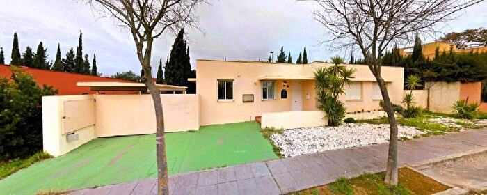 Casa de 5 habitaciones en venta en Andalucía, Sevilla