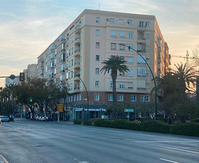 Piso en venta de 3 habitaciones: Centro, Ensanche Centro Puerto
