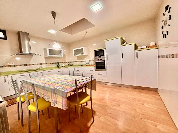 Casa en venta de 5 habitaciones: Turcia, León