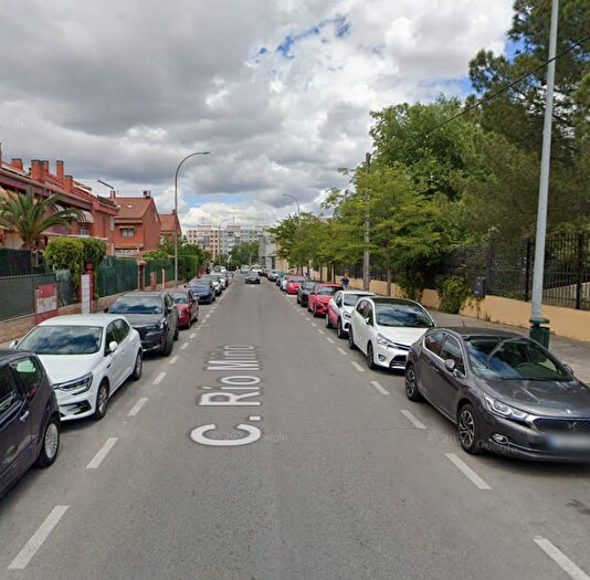 Suroeste Zona Hospital, Móstoles: Casa en venta de 3 habitaciones
