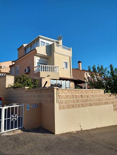 Casa en venta de 3 habitaciones en Comunitat Valenciana, Alicante