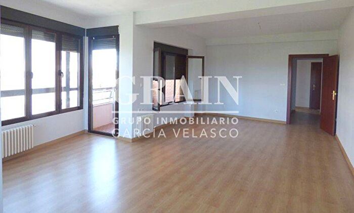Castilla La Mancha, Albacete: Piso en venta de 3 habitaciones