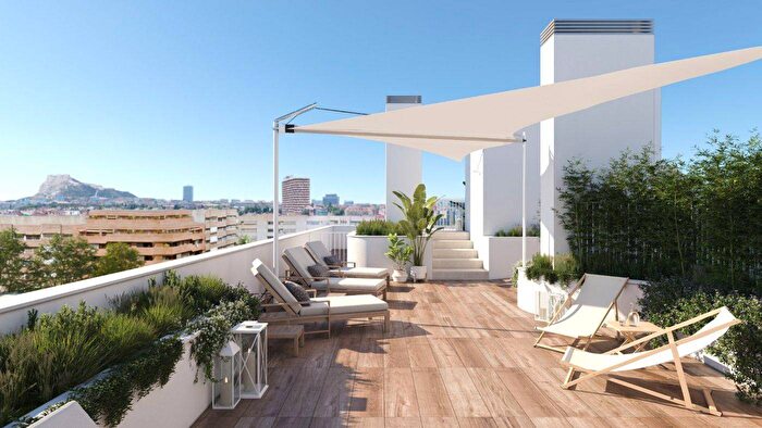 Comunitat Valenciana, Alicante: Piso en venta de 4 habitaciones