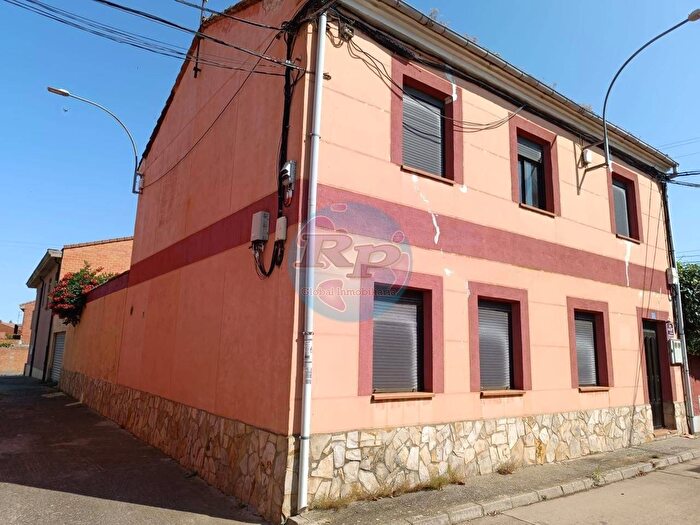 Casa en venta de 7 habitaciones, Castilla y León, León