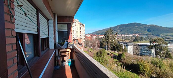 Piso en venta de 3 habitaciones, Abanto y Ciérvanaabanto Zierbena, Bizkaia