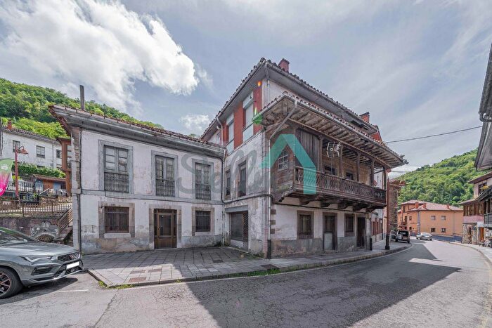 Casa en venta de 3 habitaciones: Principado de Asturias, Asturias