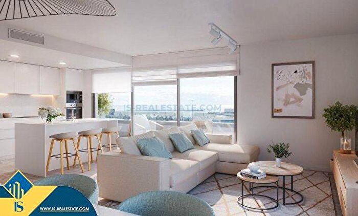 Piso de 2 habitaciones en venta en Comunitat Valenciana, Alicante