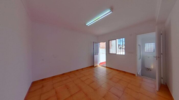 Casa en venta de 4 habitaciones, Andalucía, Cádiz